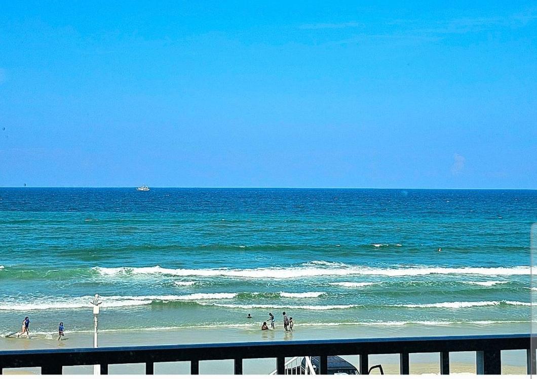 Direct Oceanfront With Balcony Apartman Daytona Beach Kültér fotó